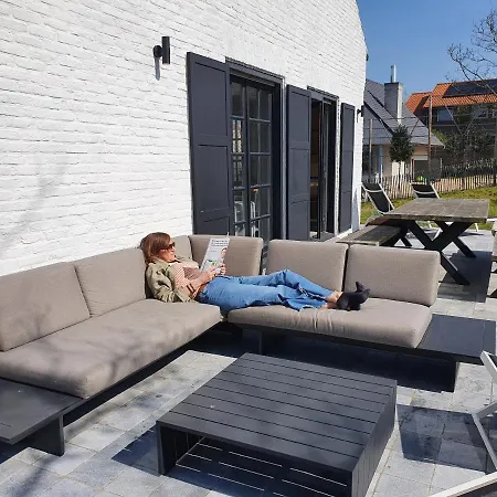 Big Modern And Bright Near Coast